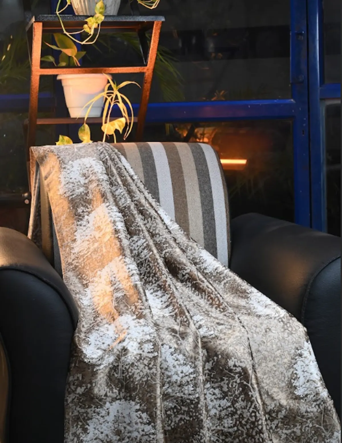 11 Light brown with print polyster curtain for home and decor - Image 1